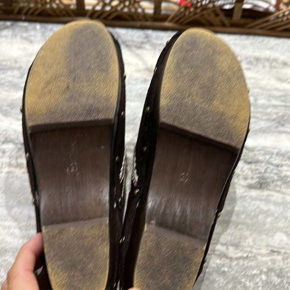 Penelope Chilvers low heel clog. Size 37 excellent condition - Picture 4 of 5